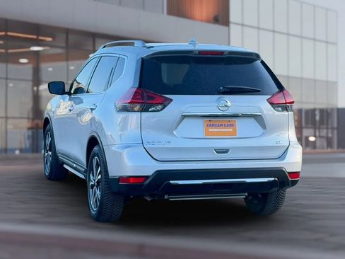 Used 2018 Nissan Rogue SL FWD image 7