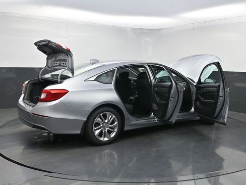 Used 2018 Honda Accord LX image 35