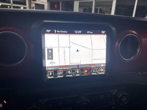 Used 2020 Jeep Gladiator Rubicon image 21