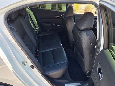 Used 2020 Acura TLX image 16