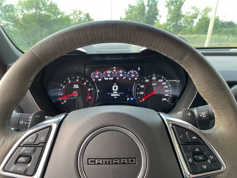 Used 2024 Chevrolet Camaro SS RWD image 13
