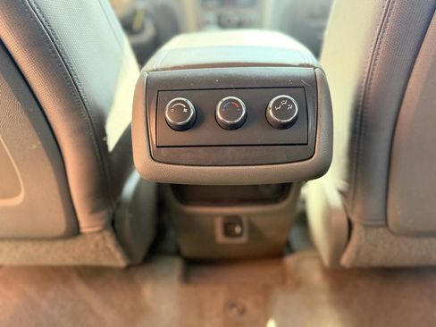 Used 2016 Chevrolet Traverse LS image 34