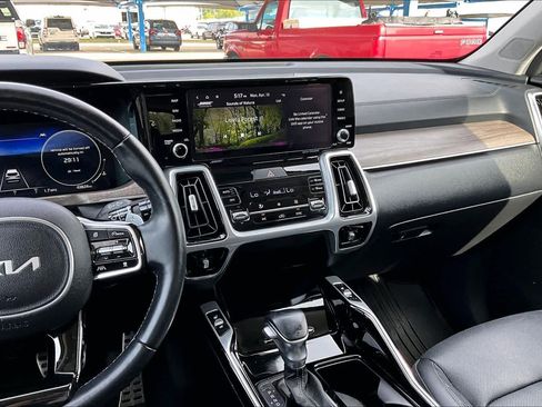 Used 2022 Kia Sorento SX Prestige image 7