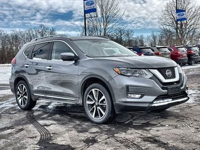 Used 2018 Nissan Rogue SL w/ Premium Package