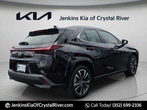 Used 2023 Lexus UX 250h FWD w/ Accessory Package (Z1) image 4