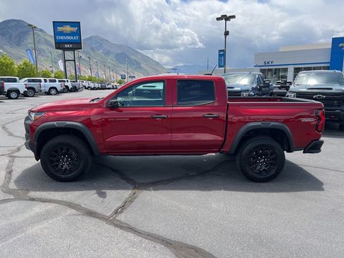 Used 2026 Chevrolet Colorado Trail Boss AWD/4WD image 12