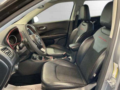 Used 2021 Jeep Compass Trailhawk AWD/4WD image 9