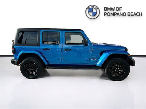 Used 2022 Jeep Wrangler Unlimited Sahara image 8