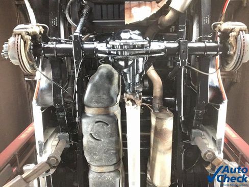 Used 2015 RAM 3500 Tradesman w/ Chrome Appearance Group image 14