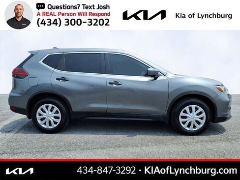 Used 2018 Nissan Rogue S FWD image 3