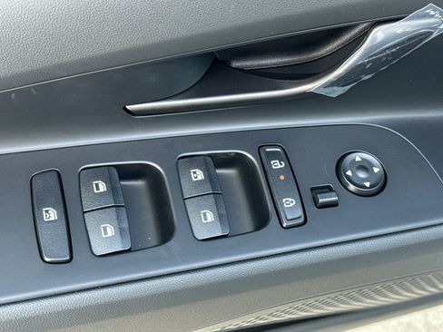 New 2026 Hyundai Elantra SEL Sport Premium FWD image 12