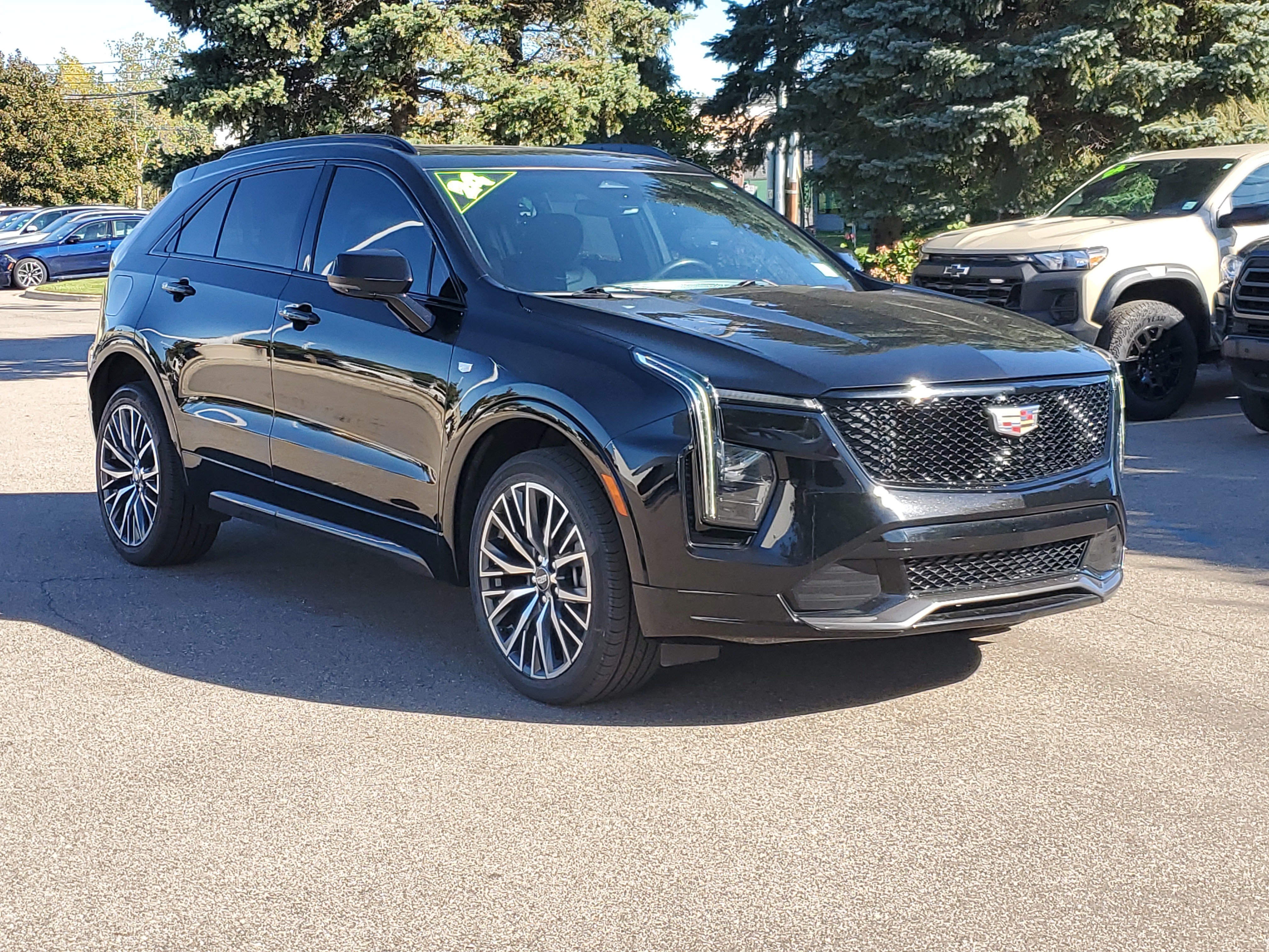 Used 2024 Cadillac XT4 Sport AWD/4WD image 7