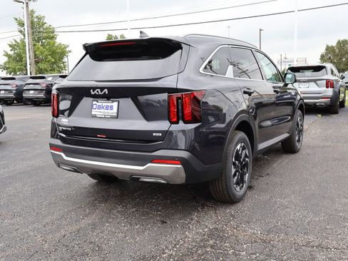 New 2026 Kia Sorento S AWD/4WD image 7