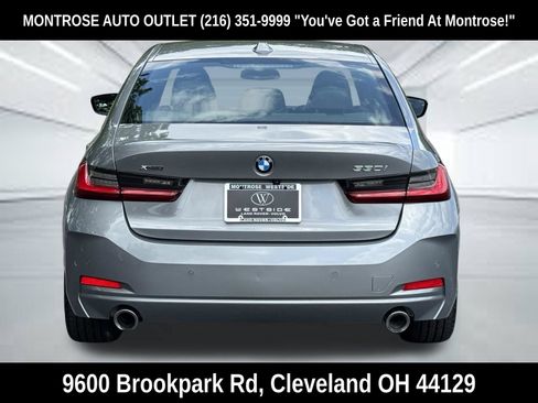 Used 2023 BMW 330i xDrive Sedan AWD/4WD image 6