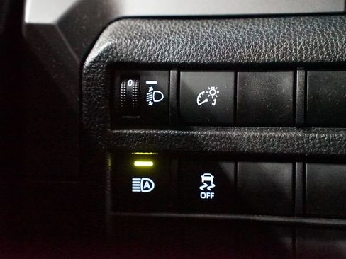 Certified 2024 Toyota Tacoma SR5 image 25