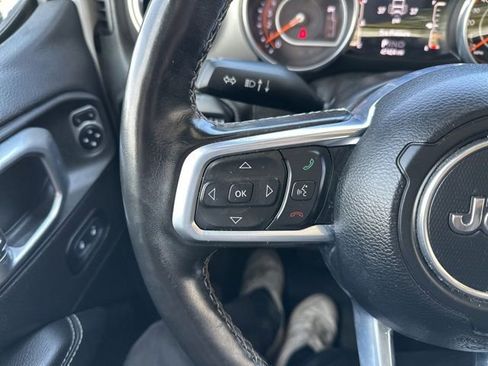 Used 2020 Jeep Wrangler Unlimited Sahara AWD/4WD image 25