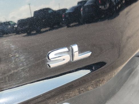 Used 2021 Nissan Rogue SL FWD image 8