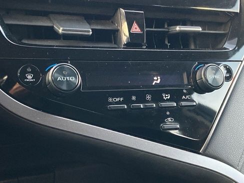 Used 2024 Toyota Camry LE w/ Convenience Package image 24