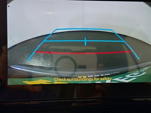 Used 2025 Toyota Corolla LE image 19