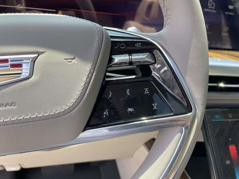 New 2026 Cadillac Escalade Platinum Sport AWD/4WD image 26