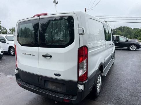 Used 2019 Ford Transit 250 130 Low Roof w/ Exterior Upgrade Package RWD image 2