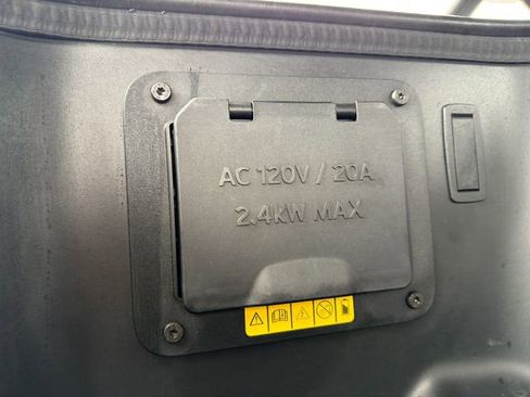 Used 2023 Ford F150 Lightning Lariat w/ Equipment Group 511A High image 16