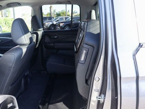 Used 2019 Honda Ridgeline RTL-T image 38