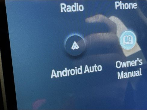 Used 2024 Ford Edge SEL image 2