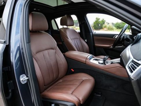 Used 2021 BMW X6 M50i w/ Executive Package AWD/4WD image 42