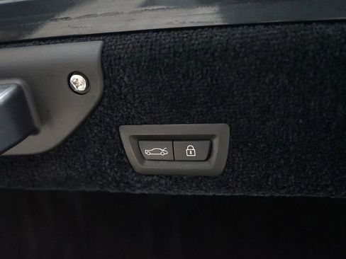 Used 2016 Rolls-Royce Wraith image 68