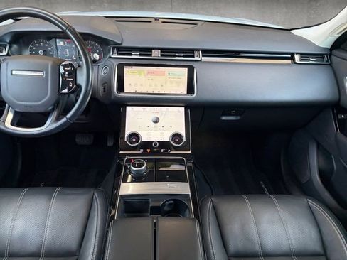Used 2020 Land Rover Range Rover Velar S image 3