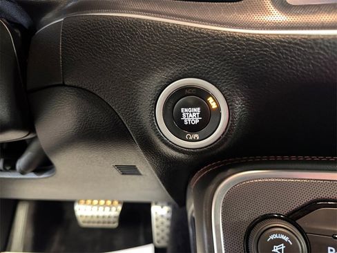 Used 2016 Dodge Challenger R/T Plus image 28