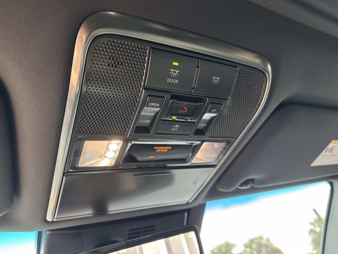 Used 2025 Lexus LX 700h Overtrail image 34