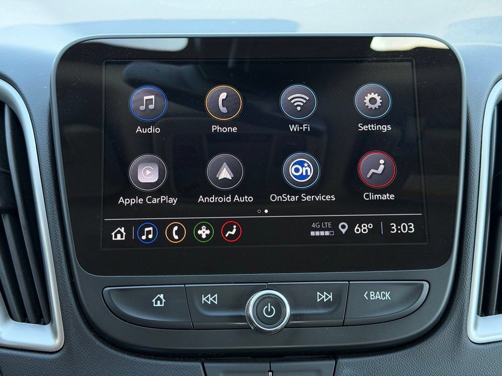Used 2025 Chevrolet Malibu LT FWD image 28