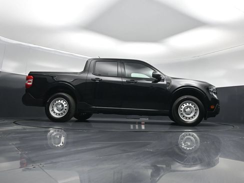 Used 2025 Ford Maverick XL FWD image 41