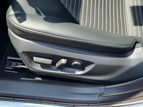 Used 2024 Toyota Camry SE FWD image 17