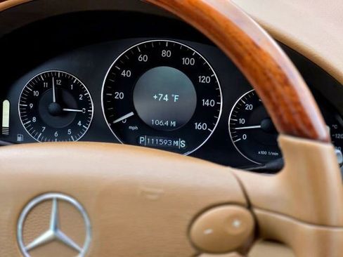 Used 2009 Mercedes-Benz E 350 4MATIC Wagon image 14