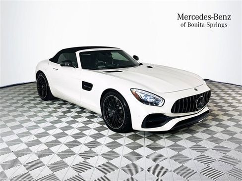 Used 2018 Mercedes-Benz AMG GT Roadster image 1