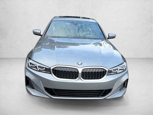 Used 2023 BMW 330i xDrive Sedan w/ Premium Package AWD/4WD image 28