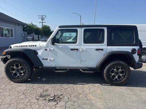 Used 2018 Jeep Wrangler Unlimited Rubicon AWD/4WD image 8