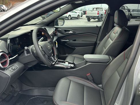 New 2026 Chevrolet Trax RS w/ Driver Confidence Package image 8