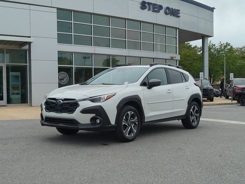 Used 2026 Subaru Crosstrek 2.0i Premium AWD/4WD image 2