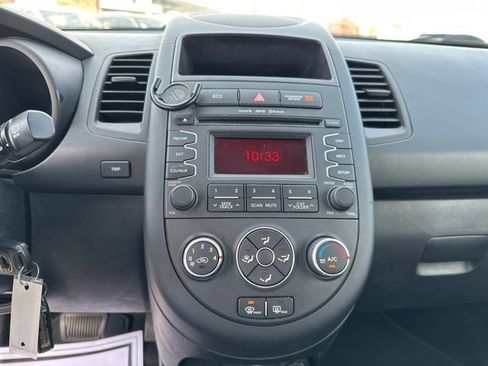 Used 2013 Kia Soul image 8