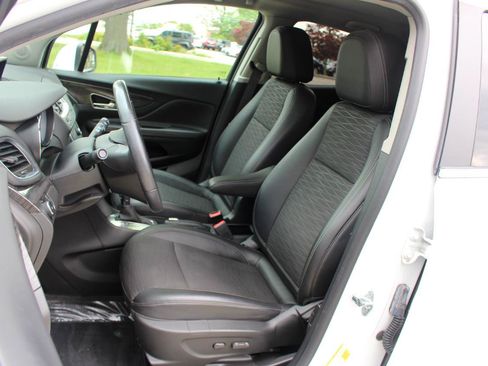 Used 2016 Buick Encore Convenience FWD image 15