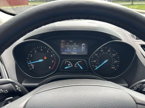 Used 2017 Ford Escape Titanium w/ Equipment Group 301A FWD image 18