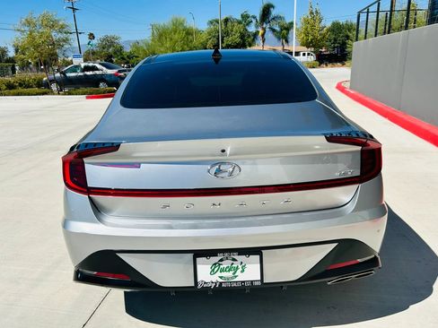 Used 2021 Hyundai Sonata SEL Plus w/ Tech Package FWD image 4