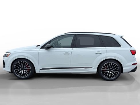 New 2026 Audi SQ7 Prestige image 2