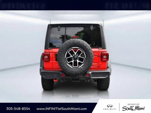 Used 2026 Jeep Wrangler Unlimited Rubicon AWD/4WD image 5