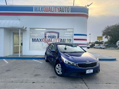Used 2017 Kia Forte LX FWD image 13