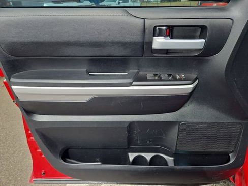 Used 2017 Toyota Tundra SR5 AWD/4WD image 15